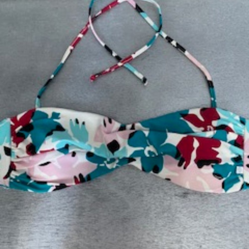 Two Piece Bathing Suit - Picture 8 of 8